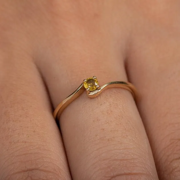 14K Natural Sapphire Dainty Ring