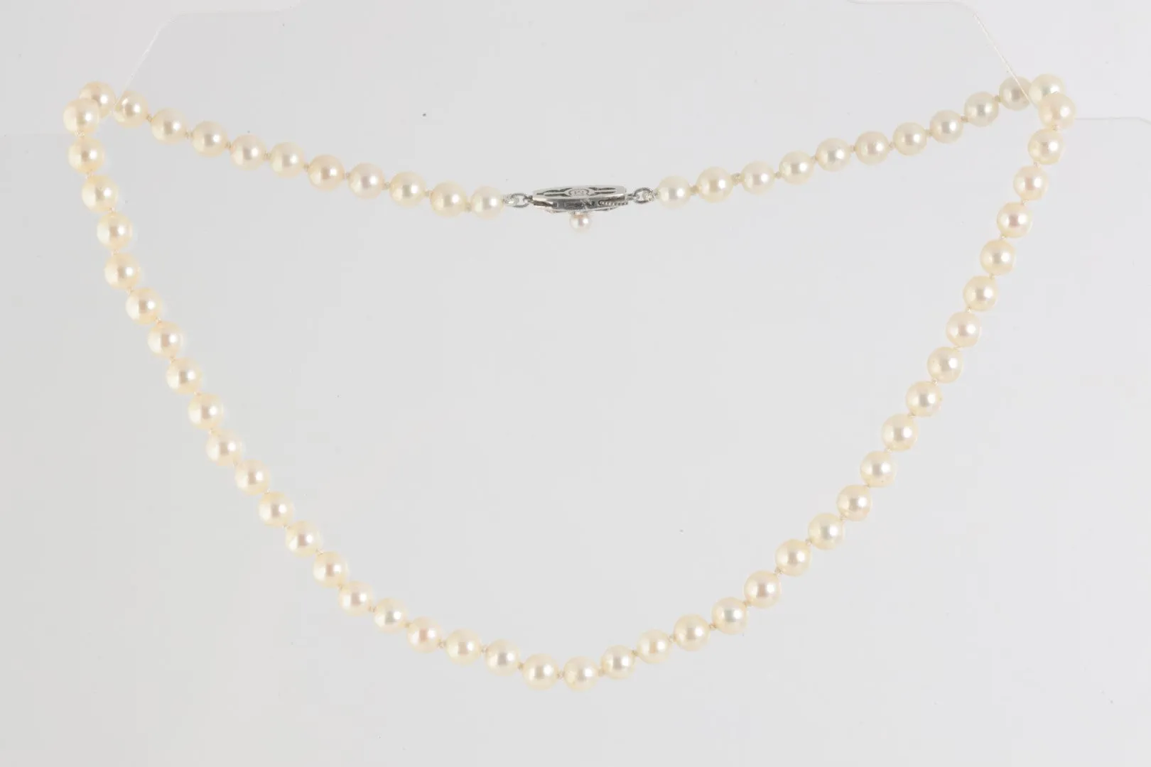 16.5" Mikimoto 925 Silver Pearl Necklace (18.56g.)