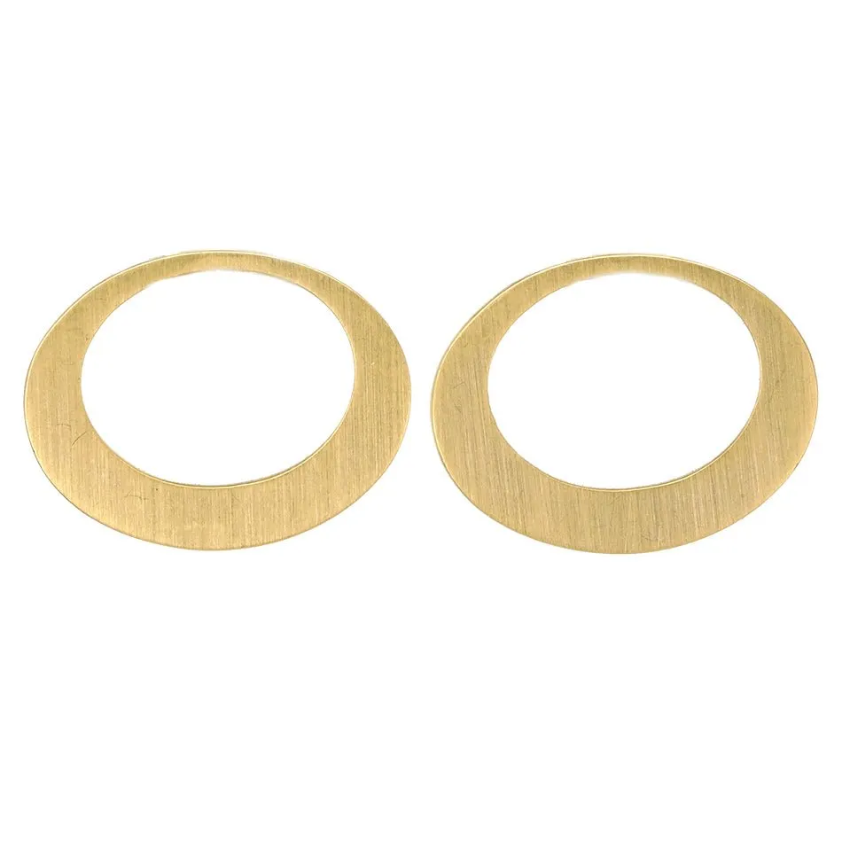 20K Gold Horizontal Graduated Open Oval Studs