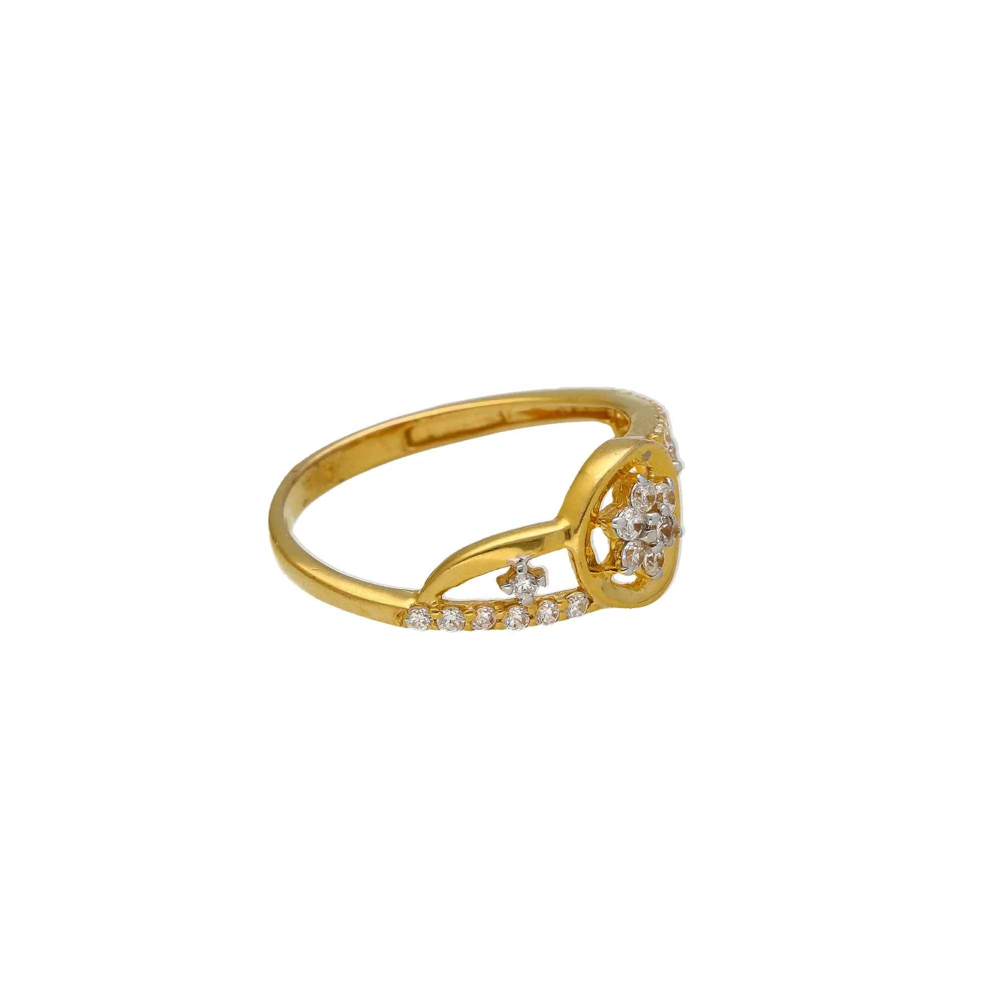 22K Yellow Gold & CZ Ring (2.4gm)