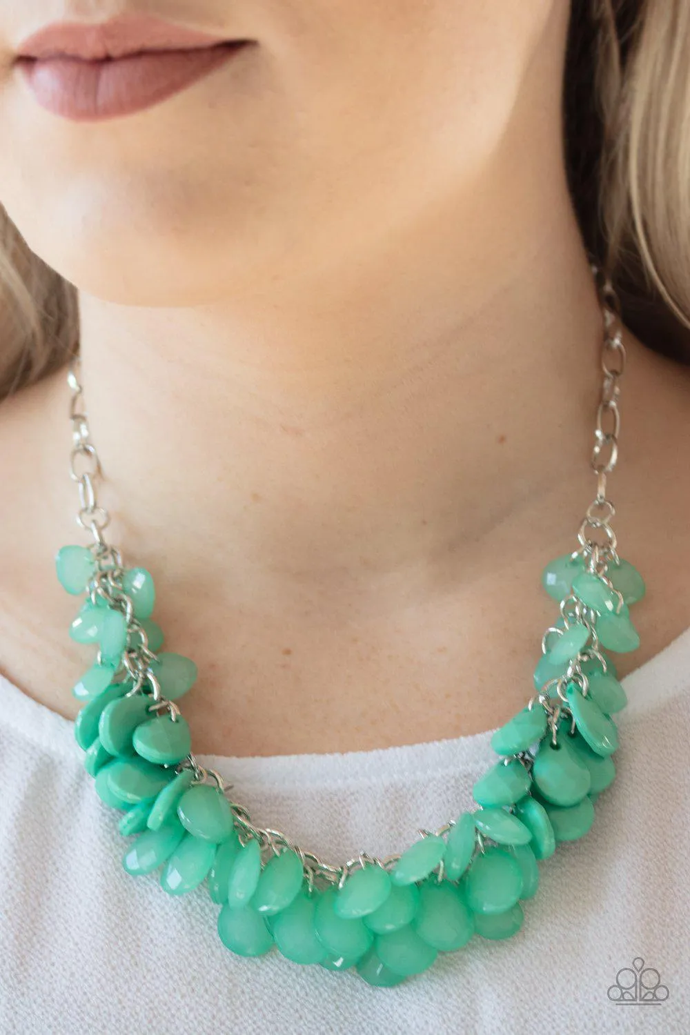 Colorfully Clustered Green Necklace - Paparazzi Accessories