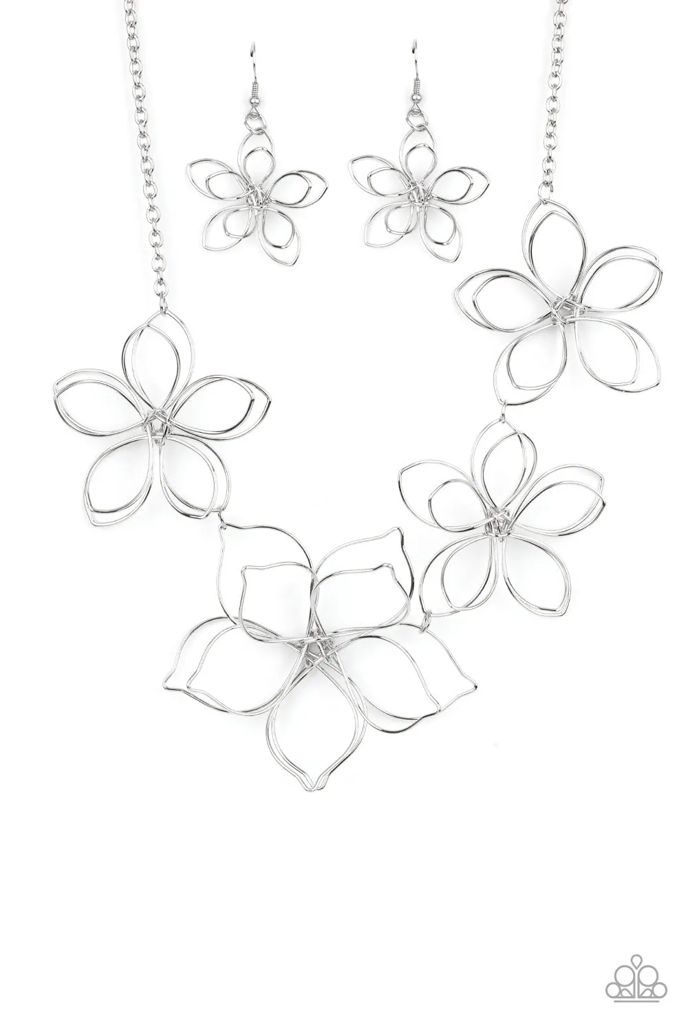 Flower Garden Fashionista - Silver Paparazzi Necklace