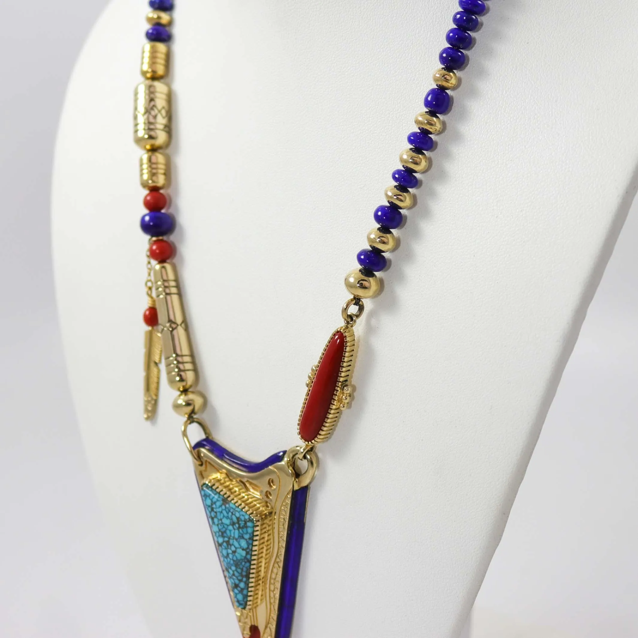 Vintage-Inspired Gold and Gemstone Pendant Necklace for Women