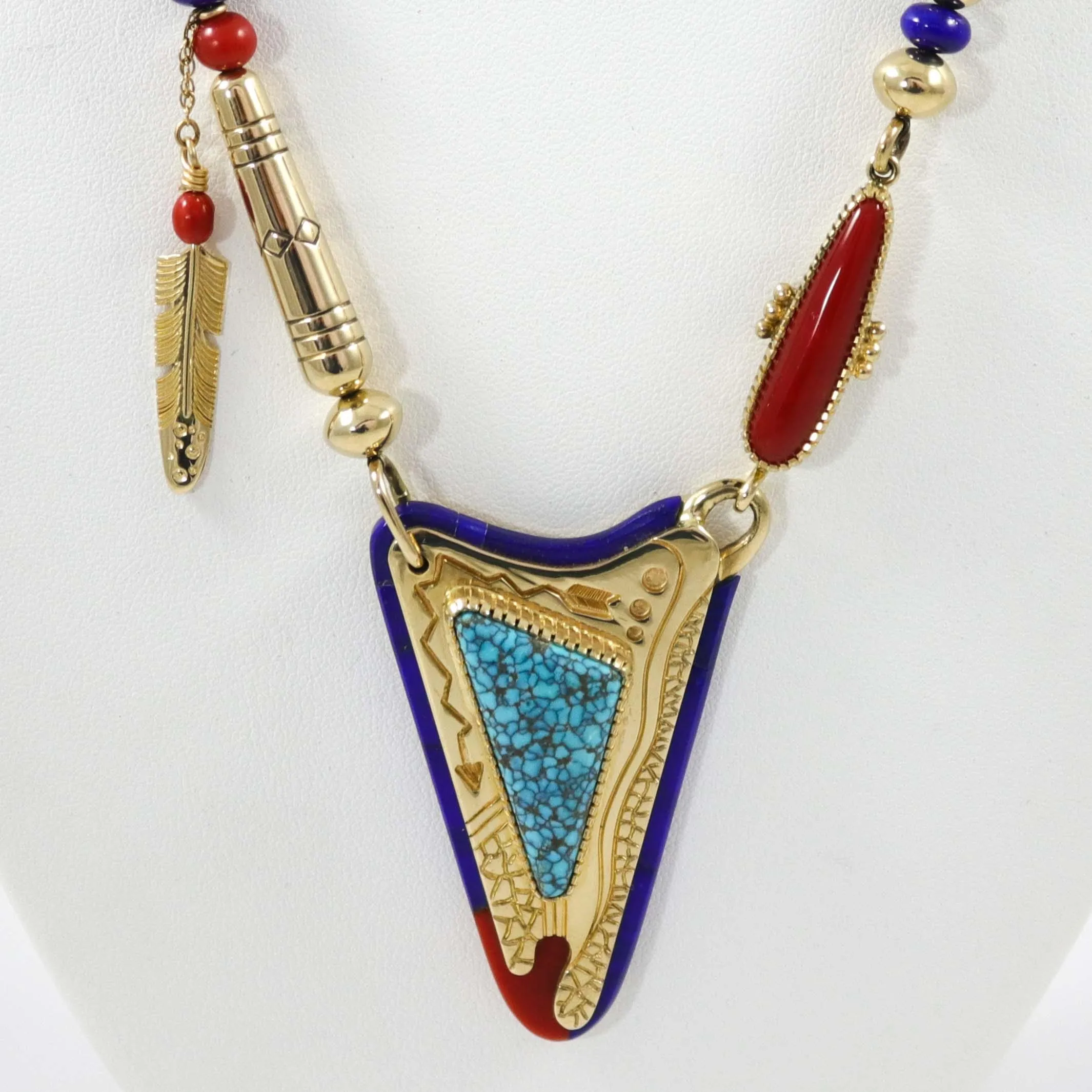 Vintage-Inspired Gold and Gemstone Pendant Necklace for Women