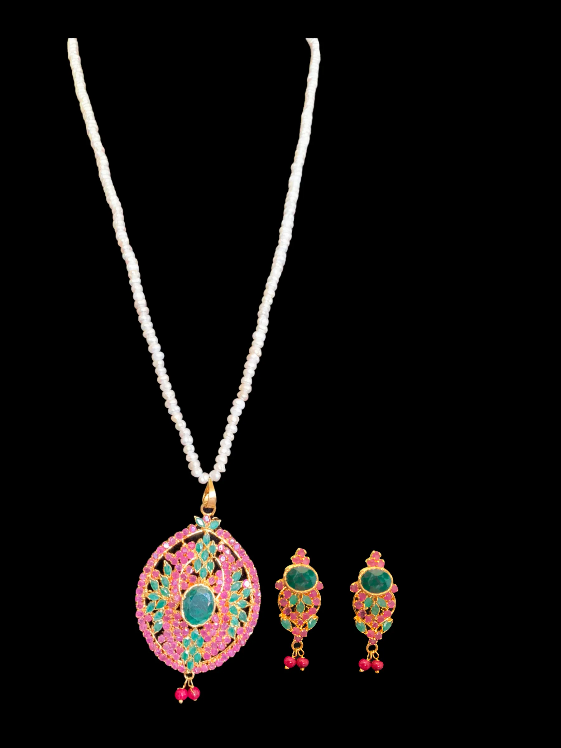 Gold plated ruby emerald  pendant set with fresh water pearls ( READY TO SHIP)