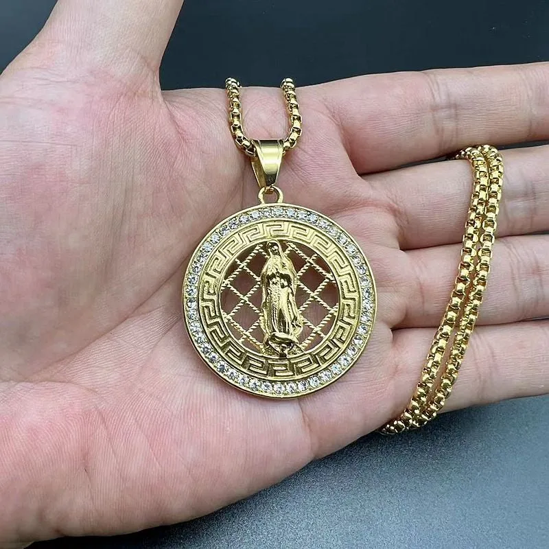 Hip Hop Hollow out Virgin Mary Prayer Zircon Pendant