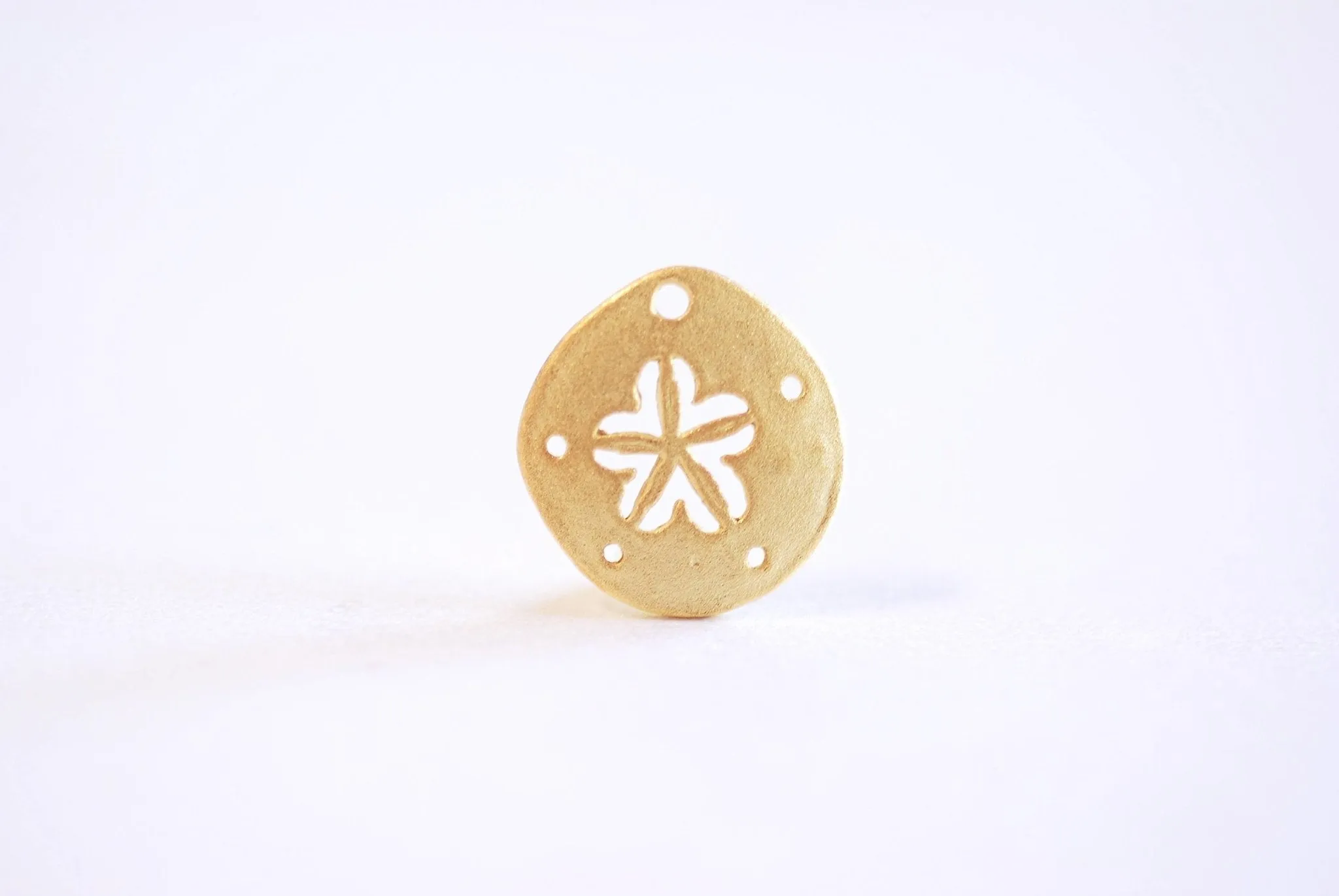 Matte Gold Wholesale Sand Dollar Charm- 22k Gold plated Sand Dollar Pendant, Sand Dollar Connector, nautical round pendant, starfish ocean sea, 339