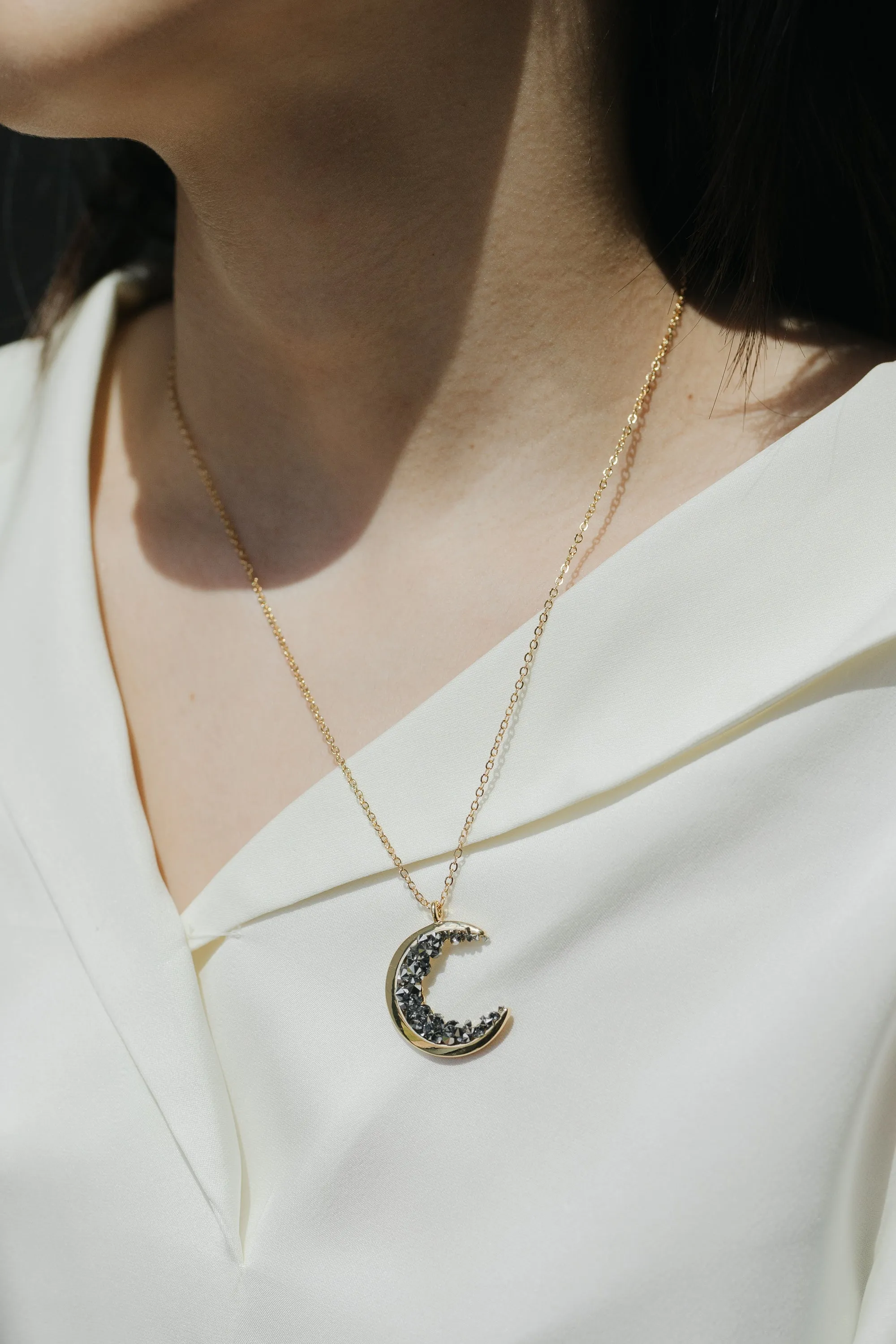 Noir Moon Necklace