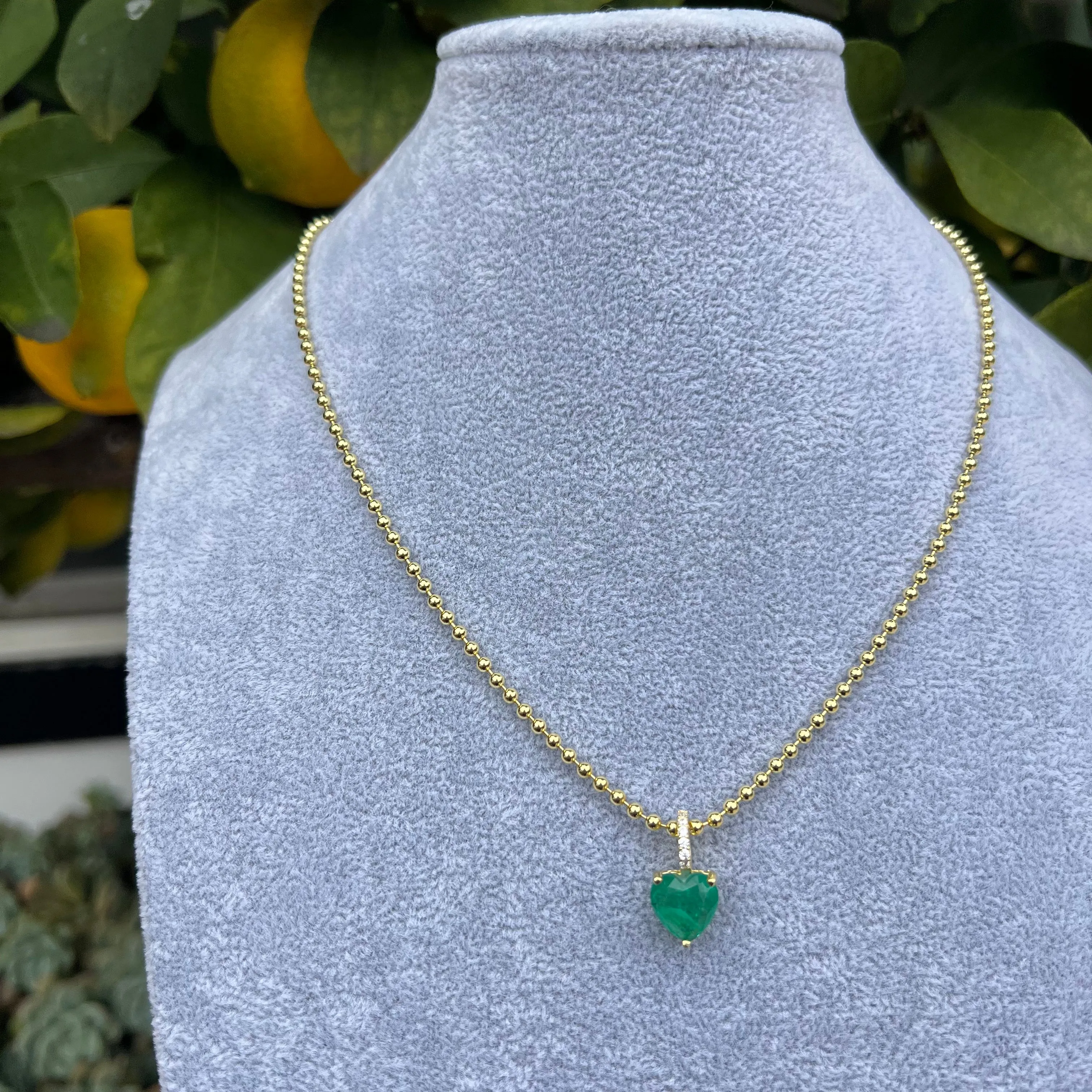 Silver gold plated bead chain emerald heart necklace