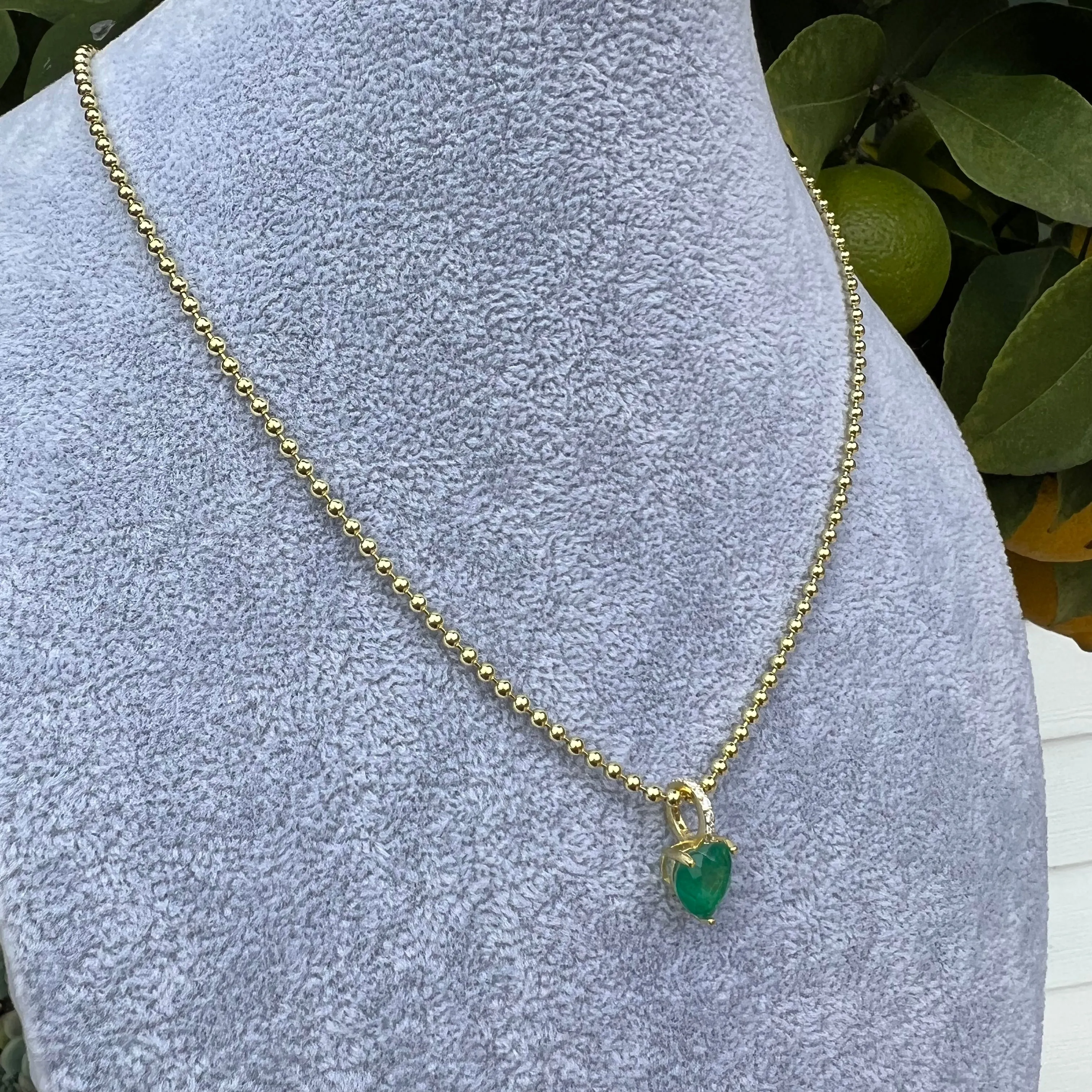 Silver gold plated bead chain emerald heart necklace