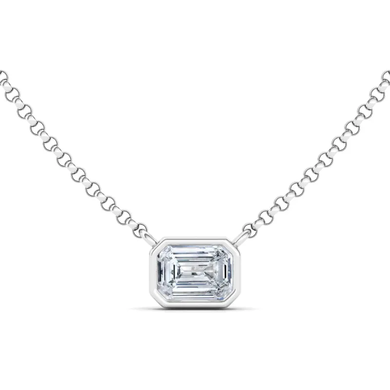 Solo Emerald Diamond Bezel Pendant