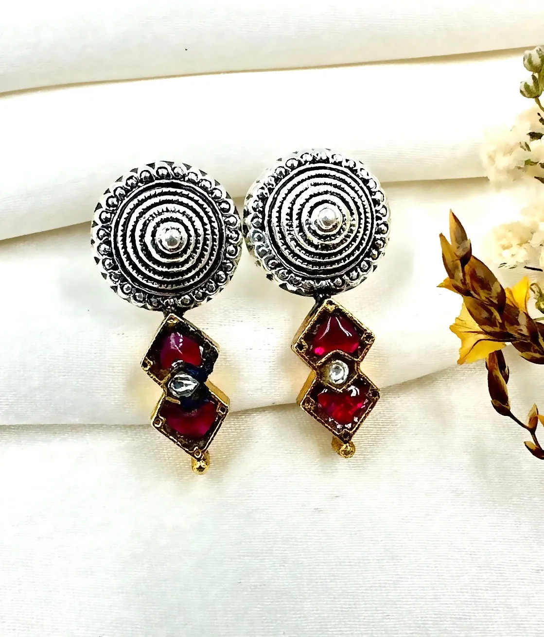 The Silver Kundan Earrings (Red)(2 tone)